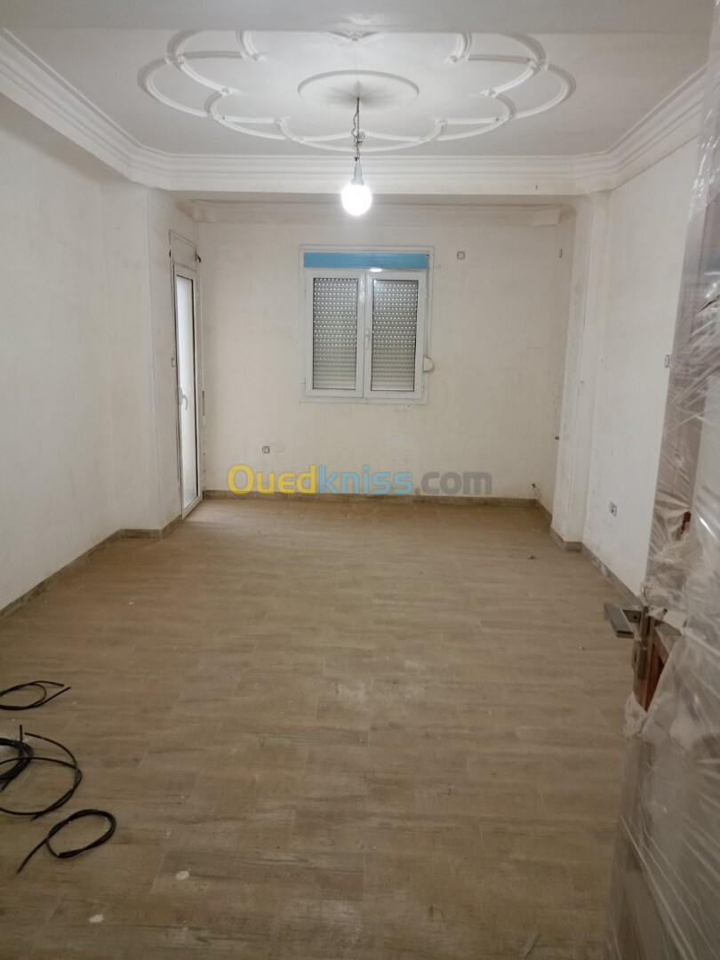 Vente Appartement F3 Alger Ain naadja