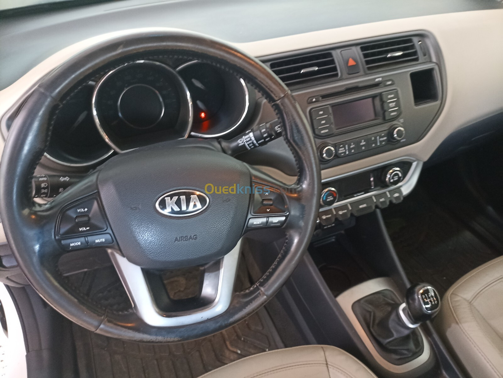 Kia Rio 5 portes 2014 