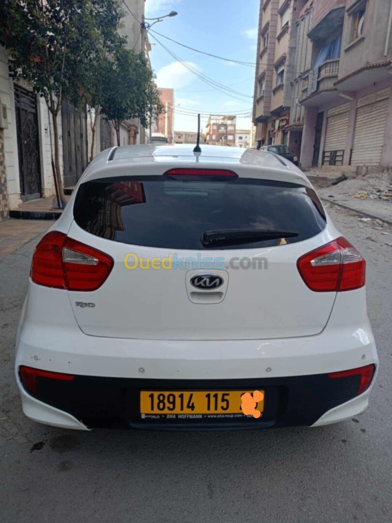 Kia Rio 5 portes 2015 