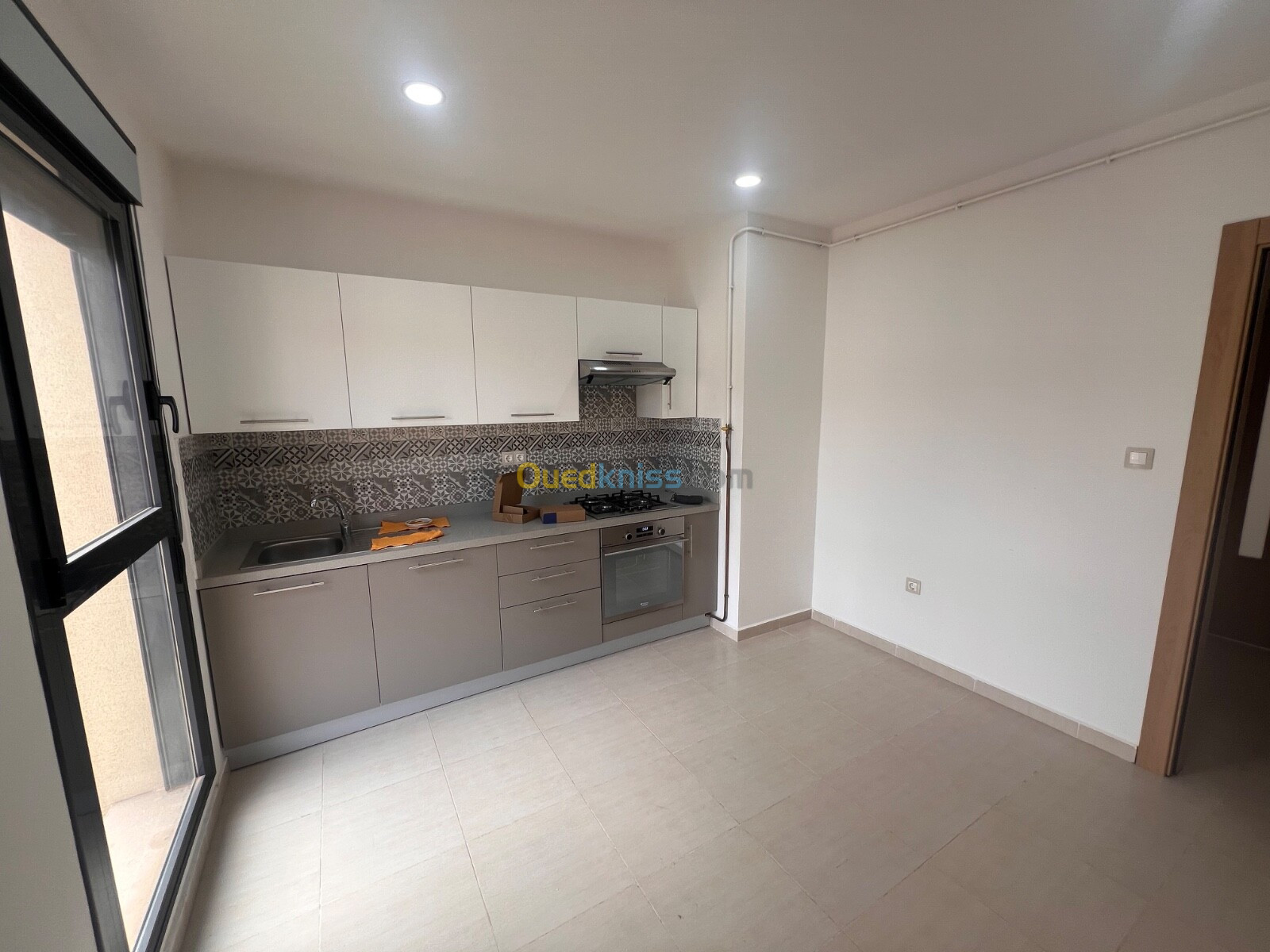 Vente Appartement F05 Oran Bir el djir