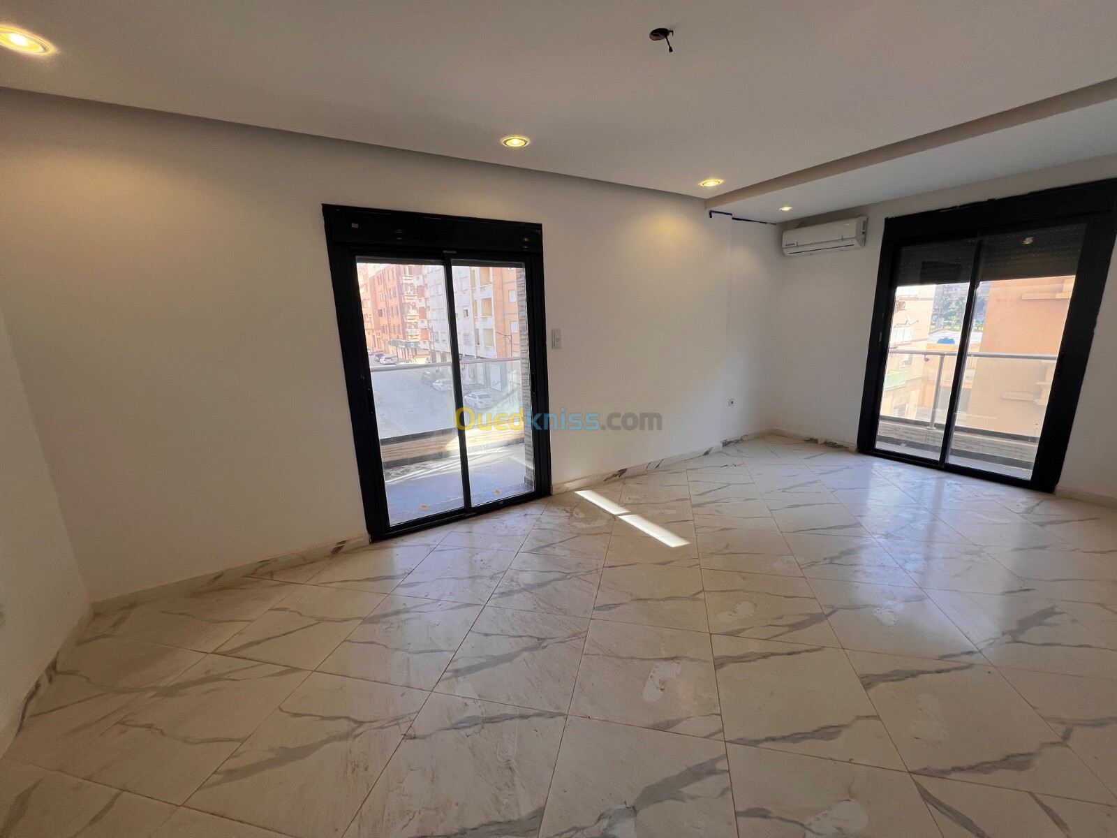 Vente Appartement F04 Oran Oran