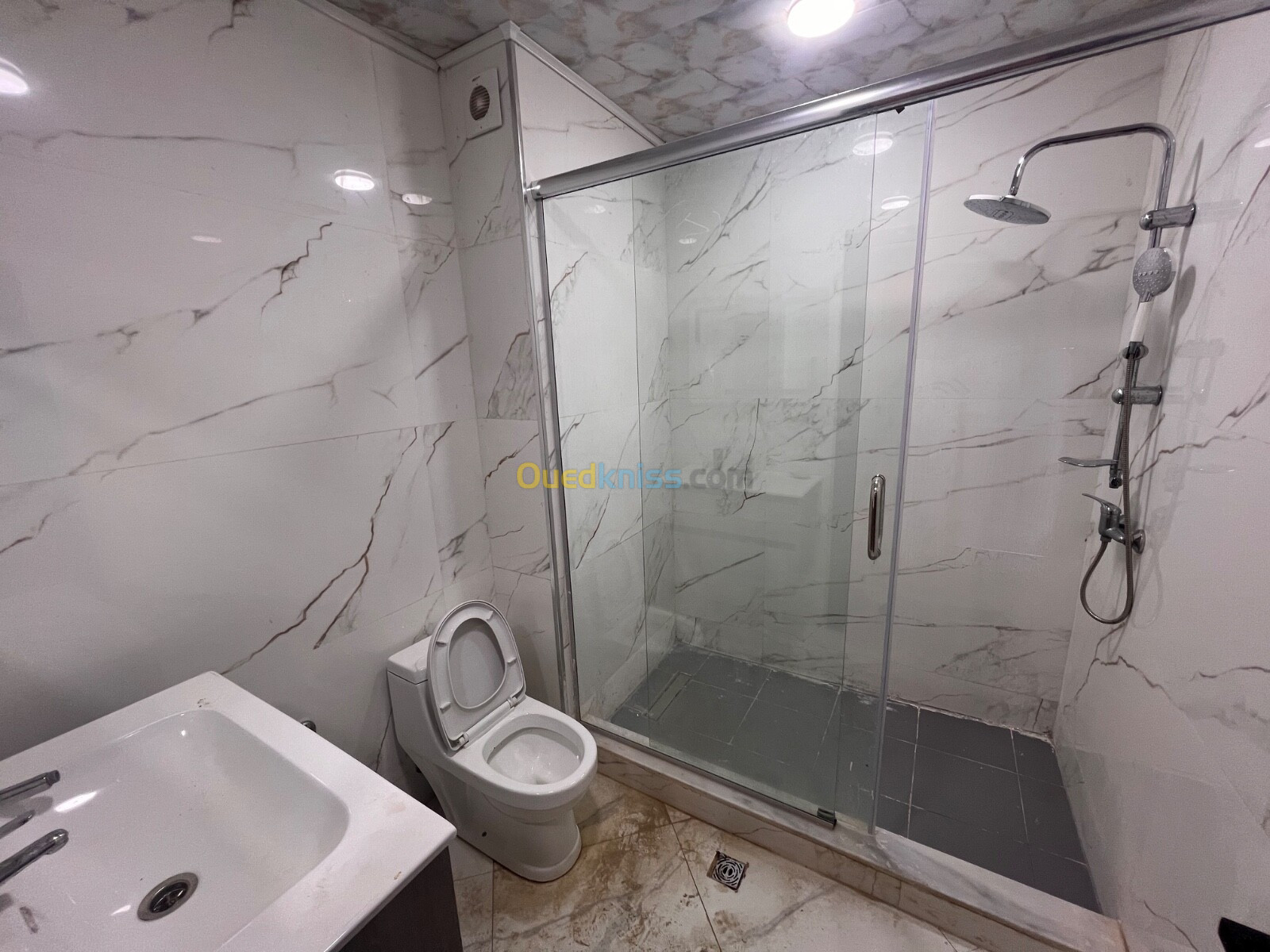 Vente Appartement F04 Oran Oran