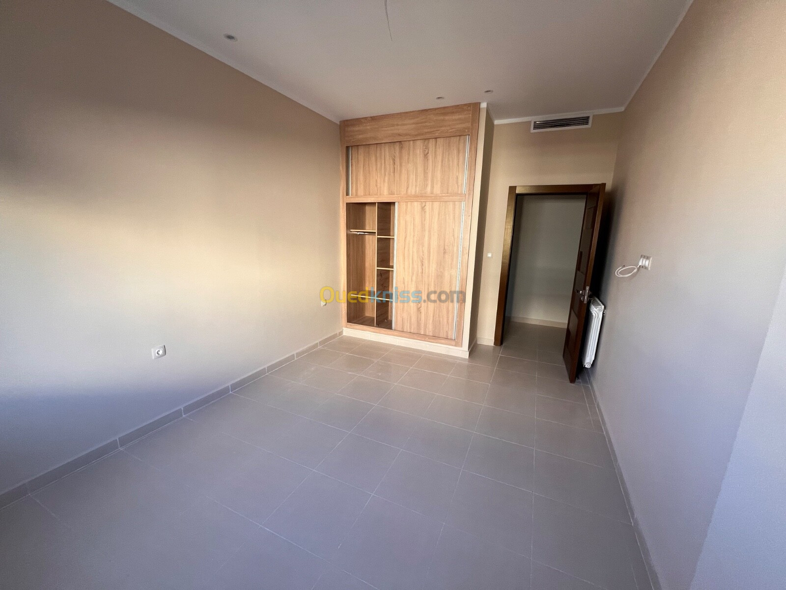 Vente Appartement F04 Oran Bir el djir