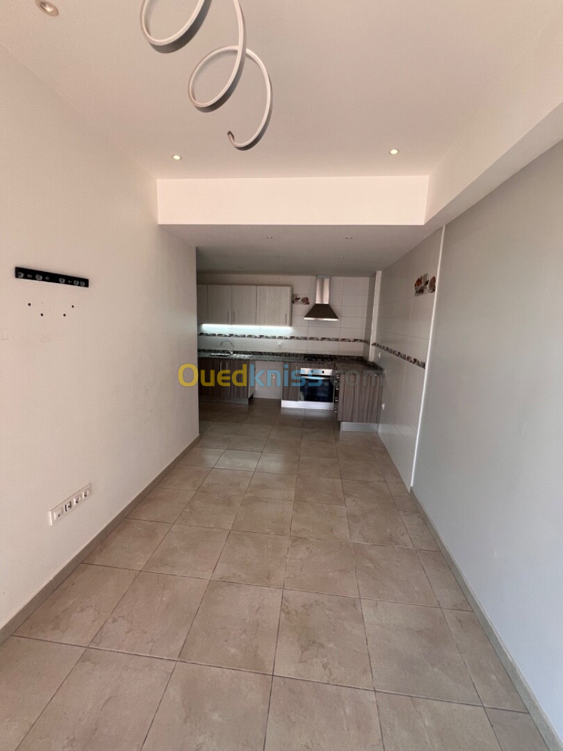 Vente Appartement F04 Oran Oran