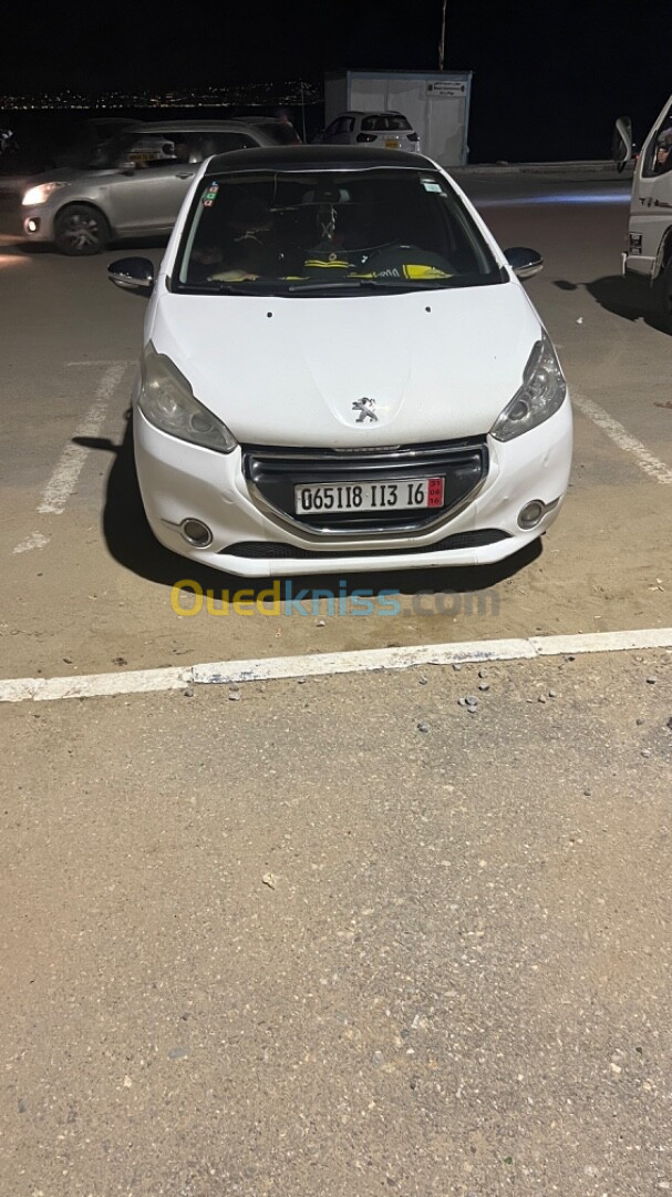 Peugeot 208 2013 Allure