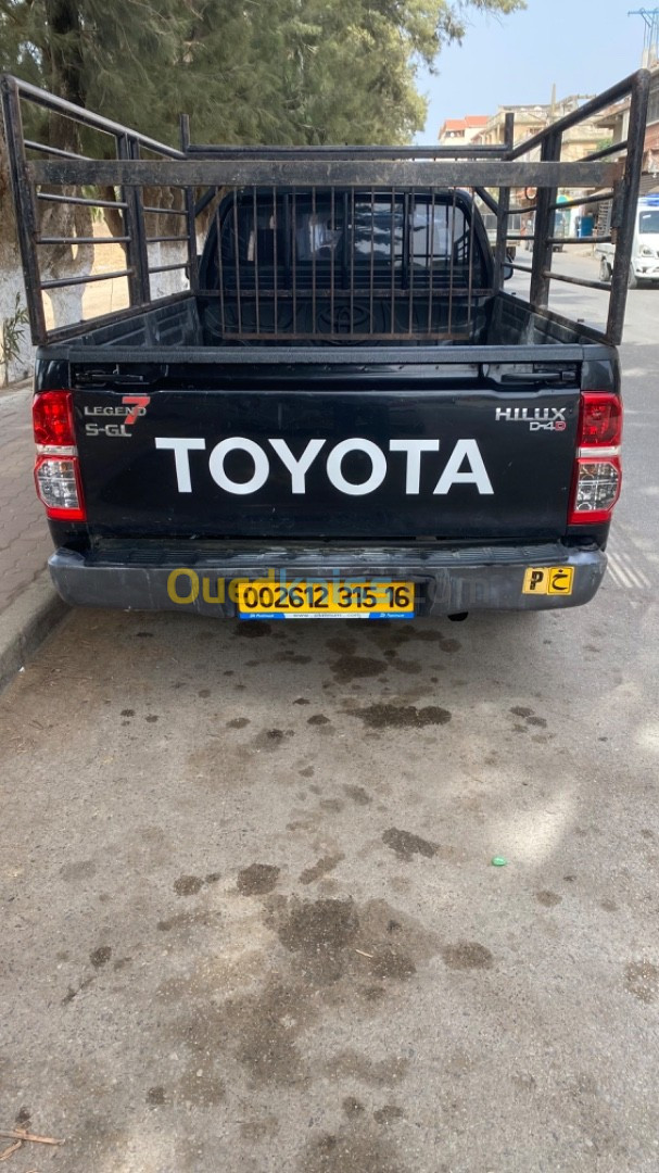 Toyota Hilux 2015 LEGEND SC 4x2