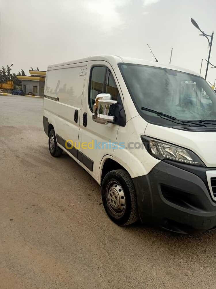 Peugeot Boxer 2015