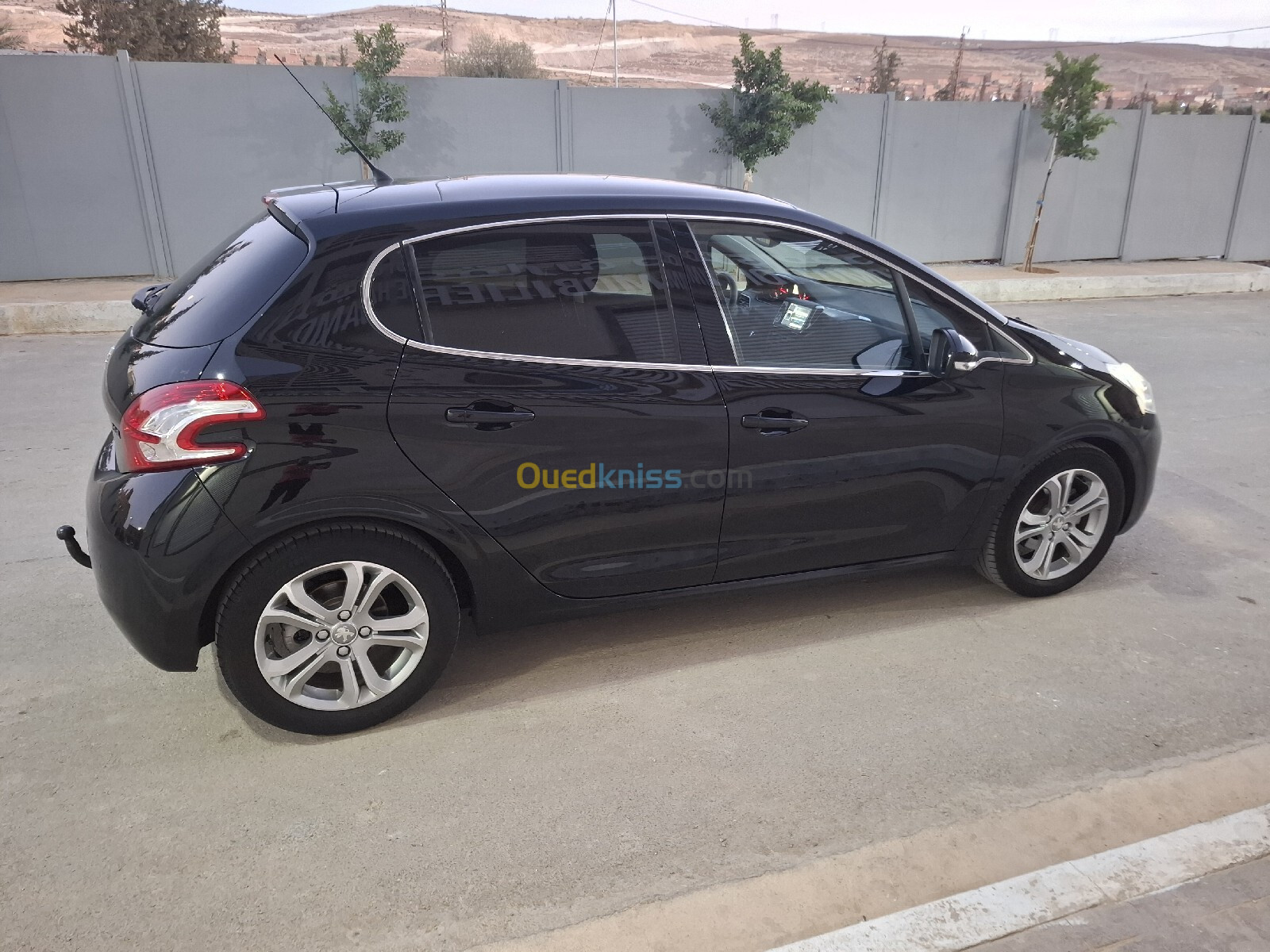 Peugeot 208 2014 208