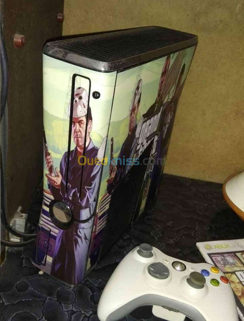 XBOX 360 SLIM