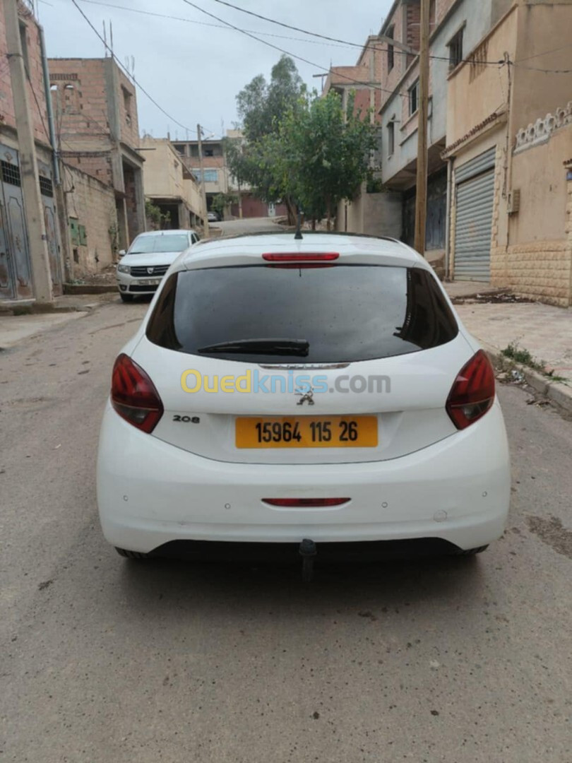 Peugeot 208 2015 Allure Facelift