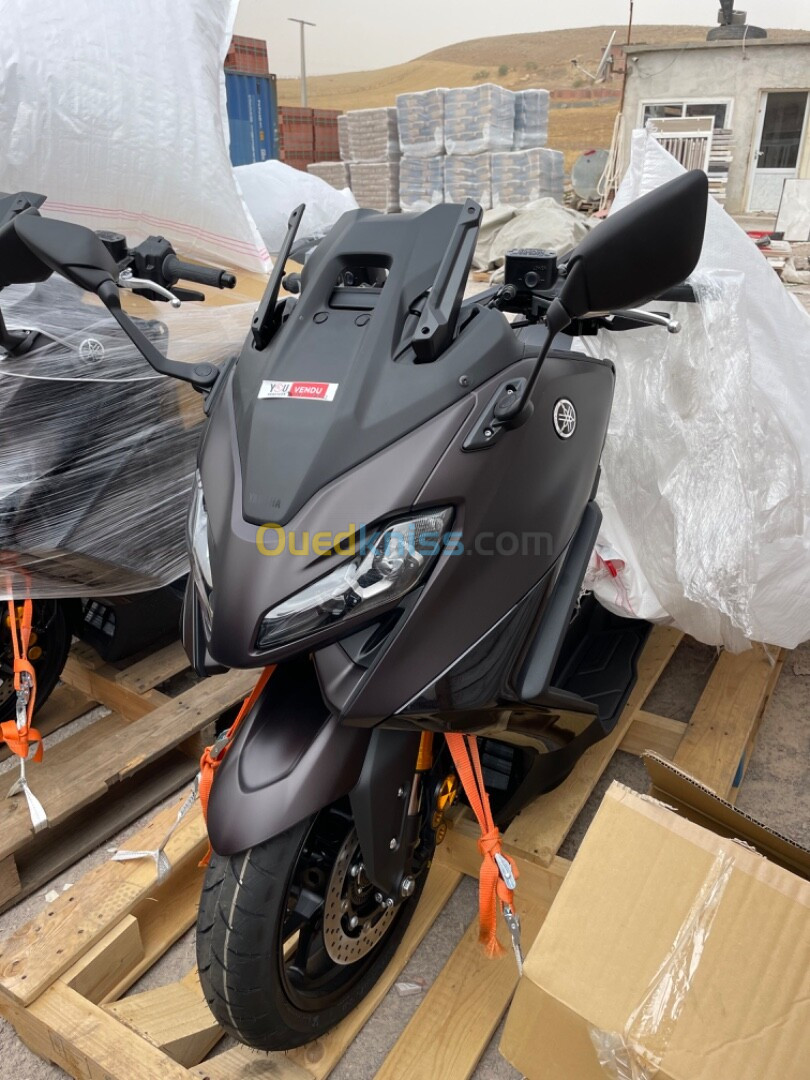 YAMAHA TMAX 562 TECH MAX 2024