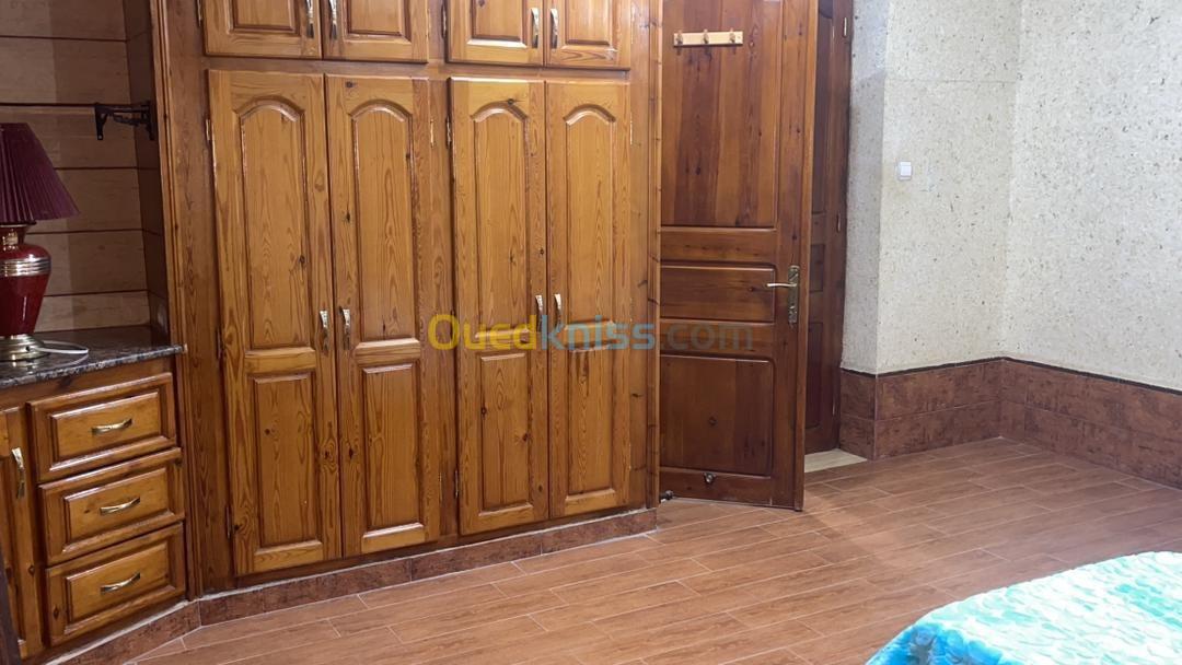 Location vacances Niveau De Villa F3 Alger Zeralda