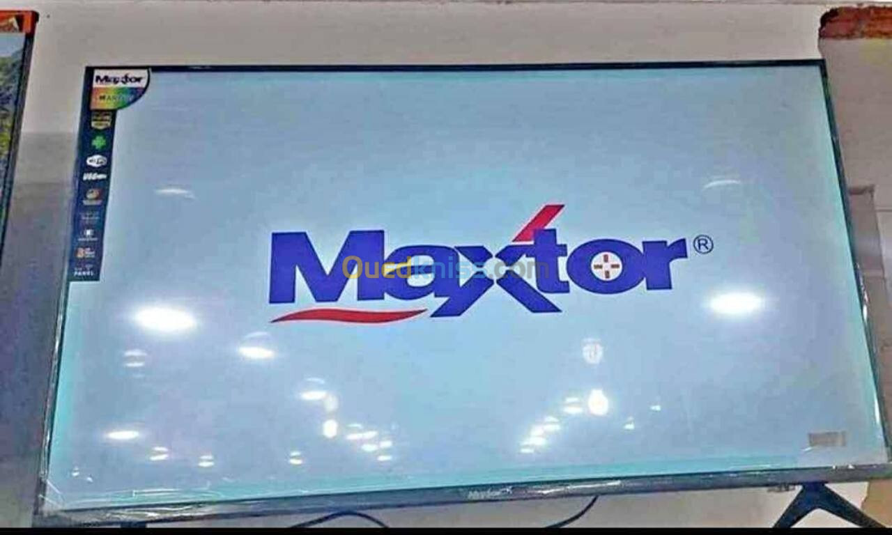 Téléviseur Maxtor simple et Smart Android 