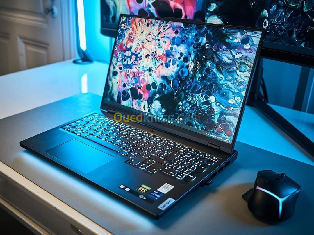 LENOVO LEGION PRO 7 16IRX9H  CORE i9 14TH GENE/ RTX4090 / RAM 32 GB/SSD=2TB/Écran 16"IPS  240 Hz