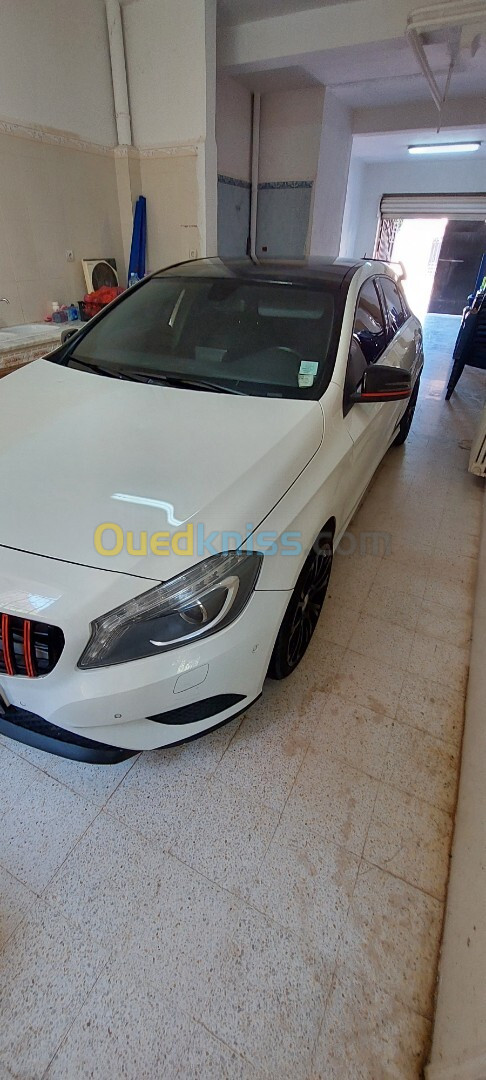 Mercedes Classe A 2015 Barbus