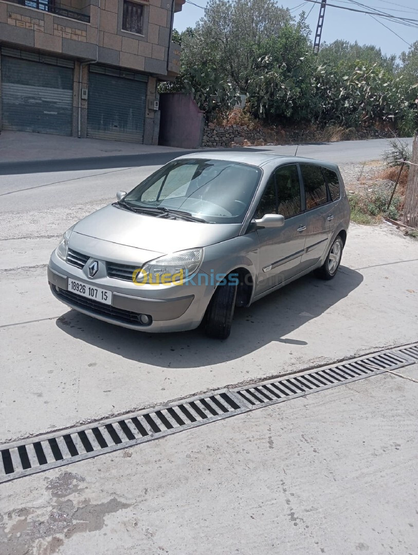 Renault Scenic 2007 Initial