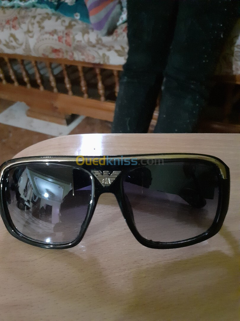 Lunettes de soleil  homme et femme 