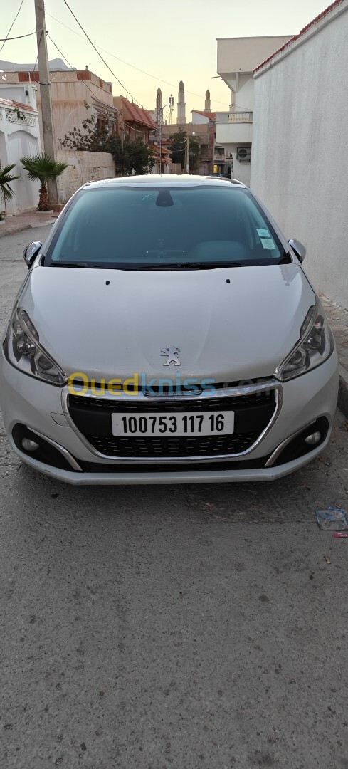 Peugeot 208 2017 Allure Facelift