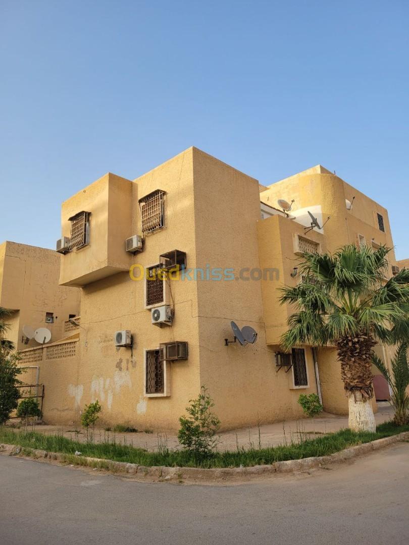 Vente Duplex F4 Biskra Biskra