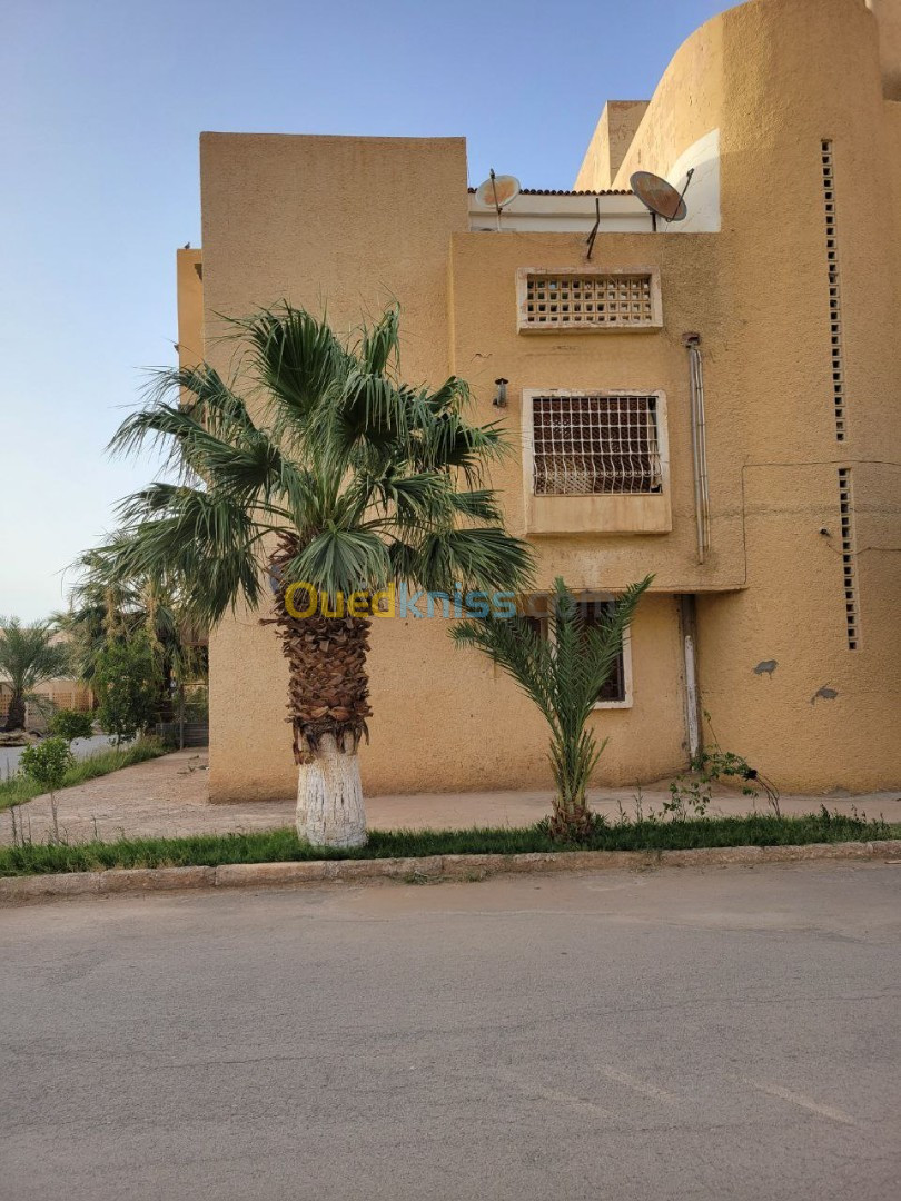 Vente Duplex F4 Biskra Biskra