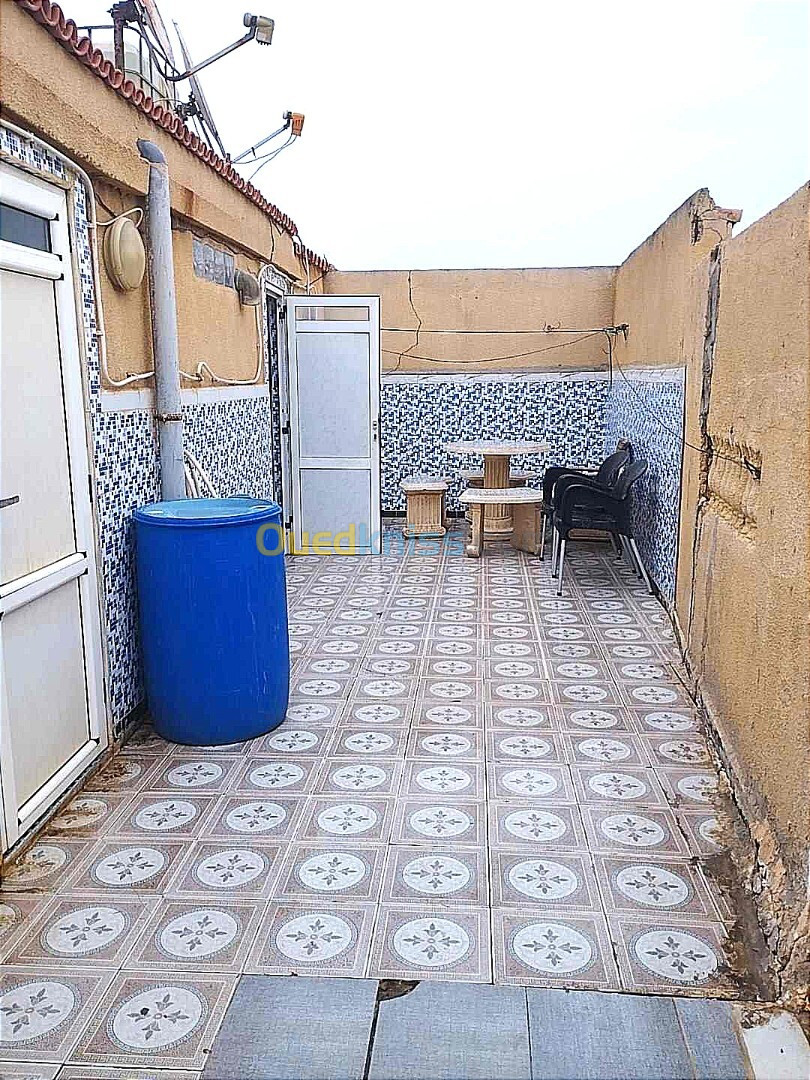 Location Niveau De Villa F3 Alger Zeralda