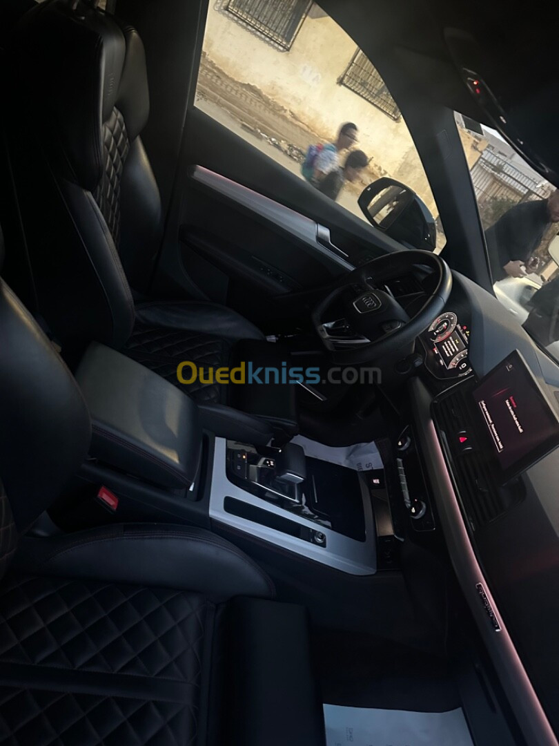 Audi Q5 2023 Sline