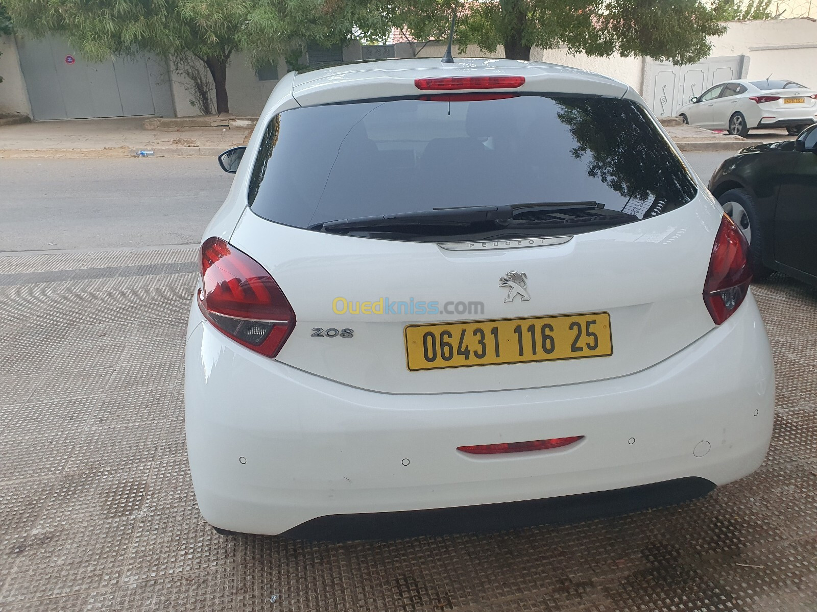 Peugeot 208 2016 Allure Facelift