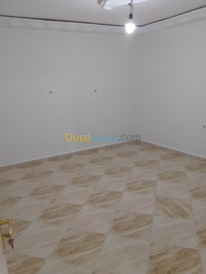 Location Niveau De Villa F4 Alger Kouba