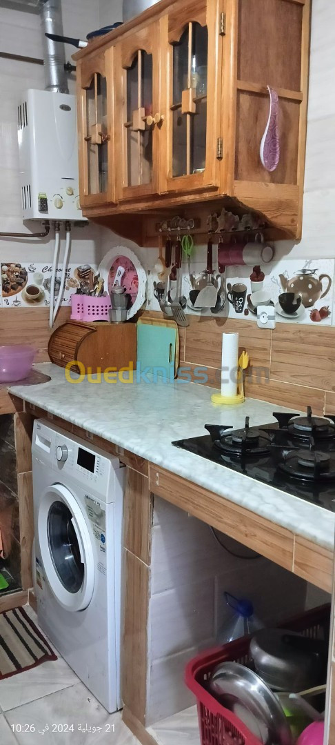 Location vacances Appartement F3 Skikda Kerkera