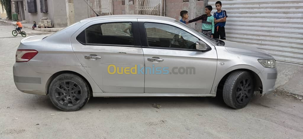 Peugeot 301 2013 Active