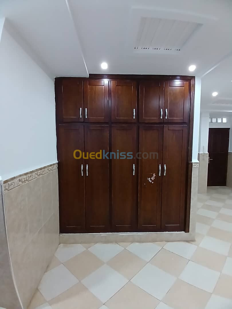 Location Niveau De Villa F3 Alger Khraissia