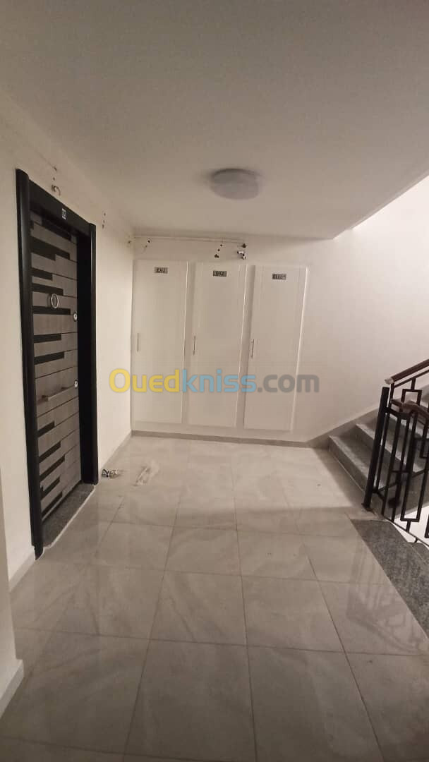 Vente Appartement F3 Alger Bordj el kiffan