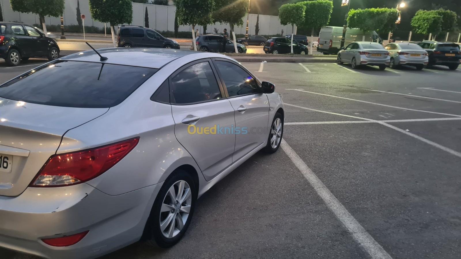 Hyundai Accent RB  4 portes 2017 Préstige