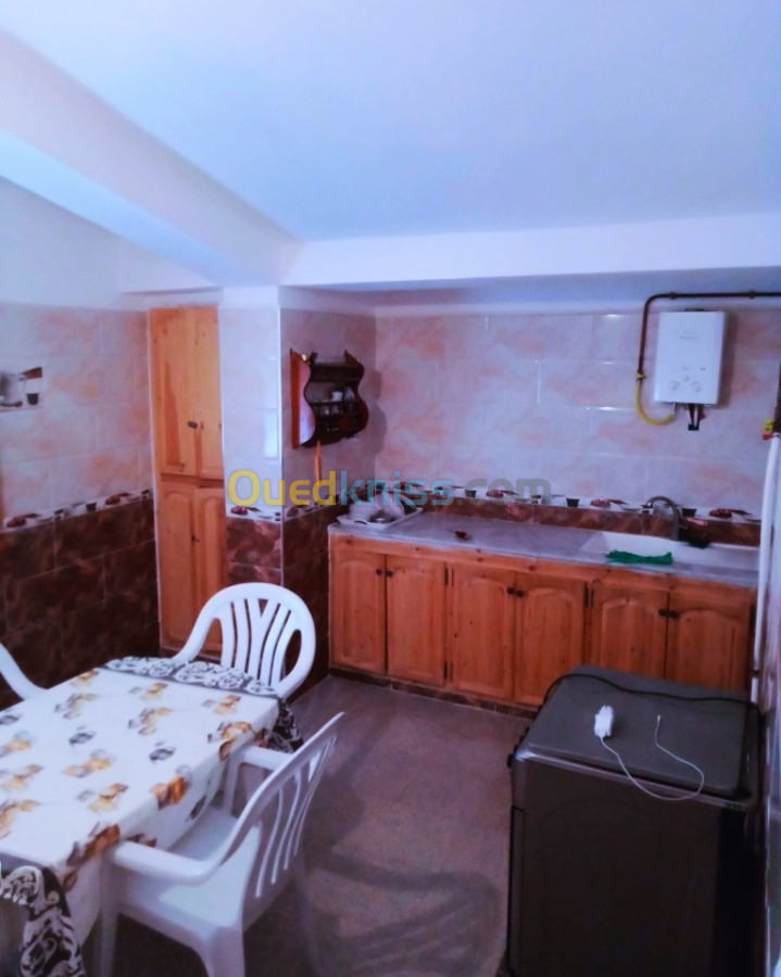 Location vacances Niveau De Villa F3 Jijel El aouana