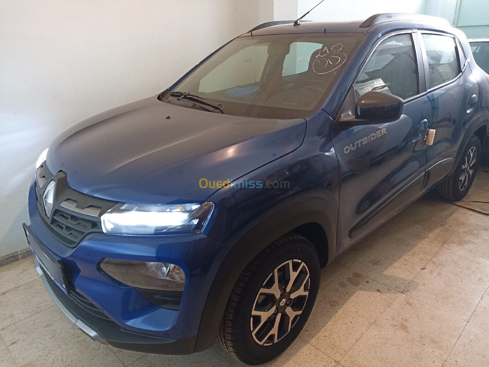 Renault Kwid 2024 Outsider