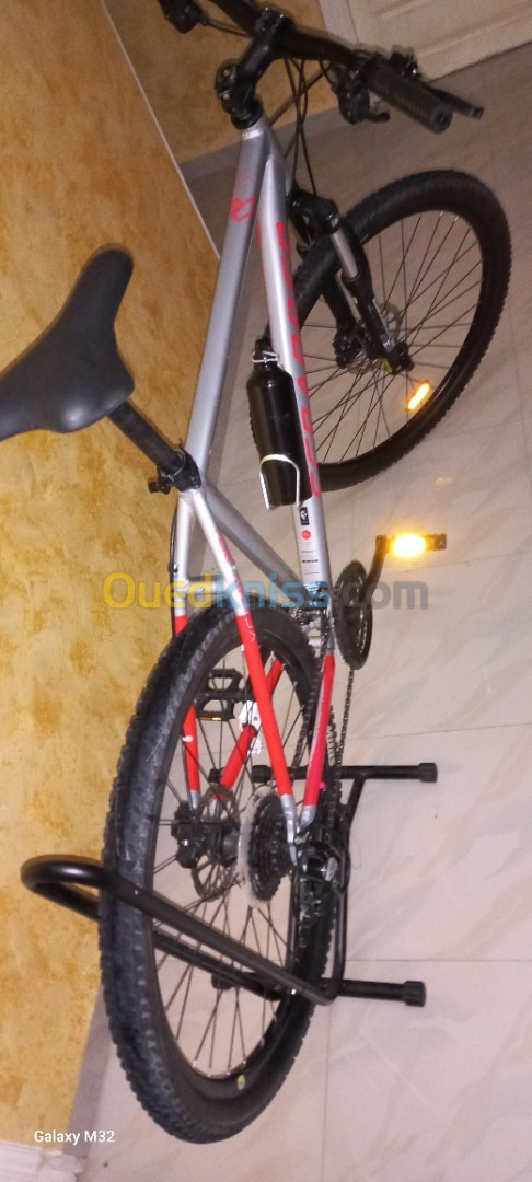 Vtt SCRAPPER xl 27,5 pouces