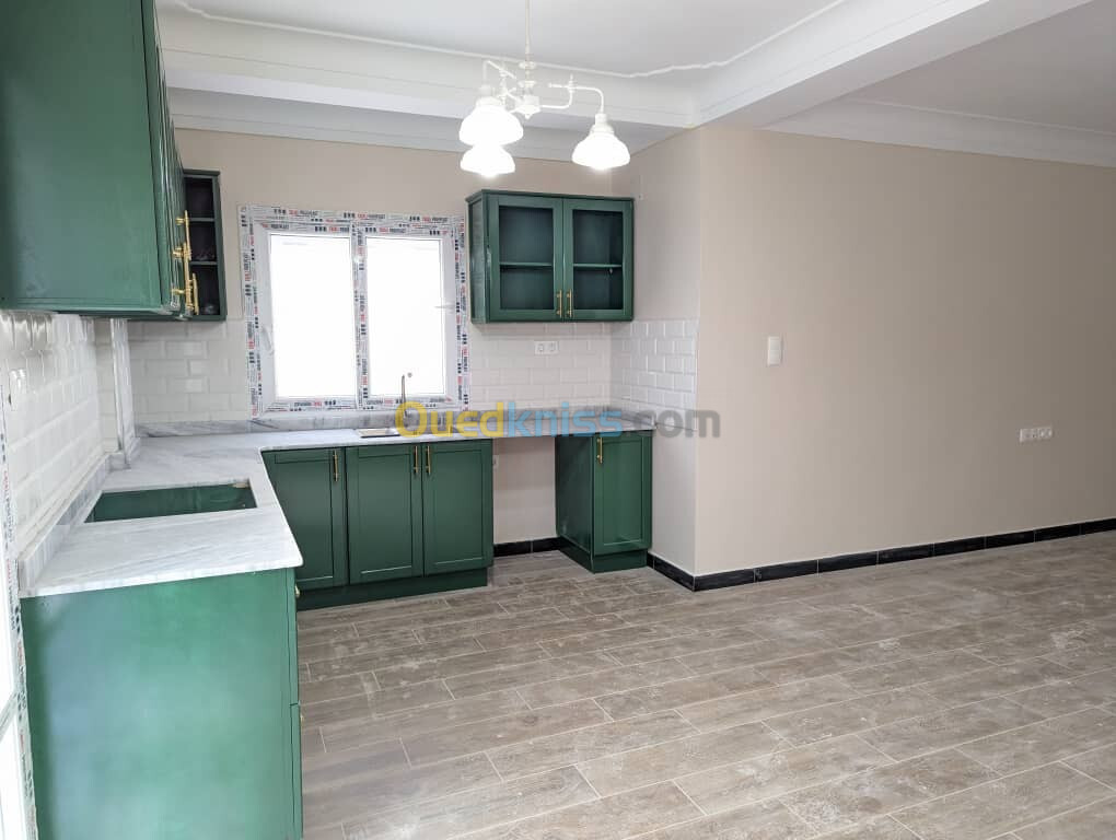 Vente Appartement F6 Alger Bordj el bahri