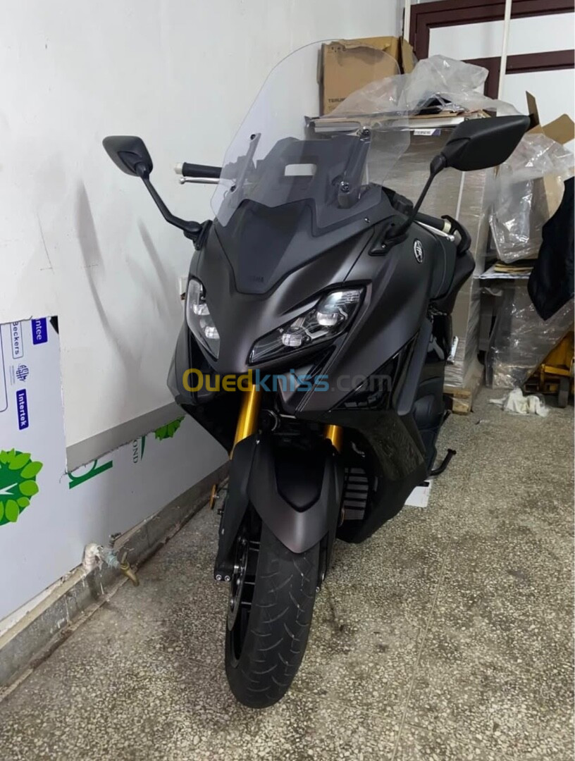 YAMAHA TMAX 562 TECH MAX 2024