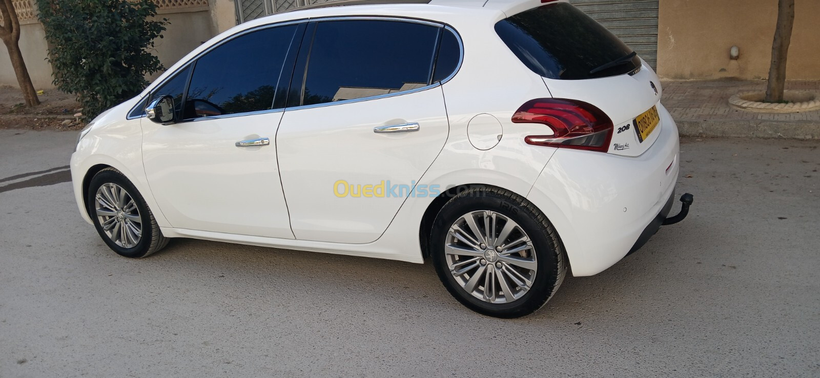 Peugeot 208 2016 Allure Facelift