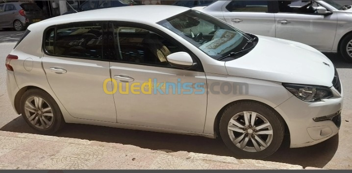 Peugeot 308 2015 Active