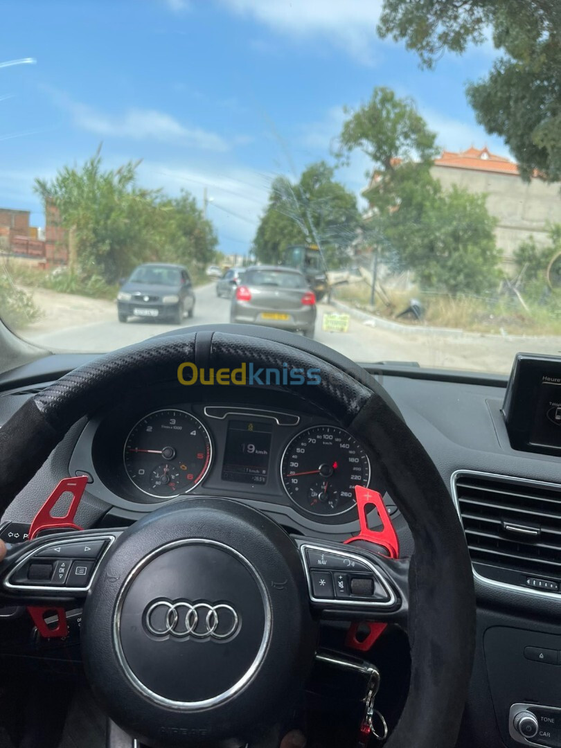 Audi Q3 2013 Off Road