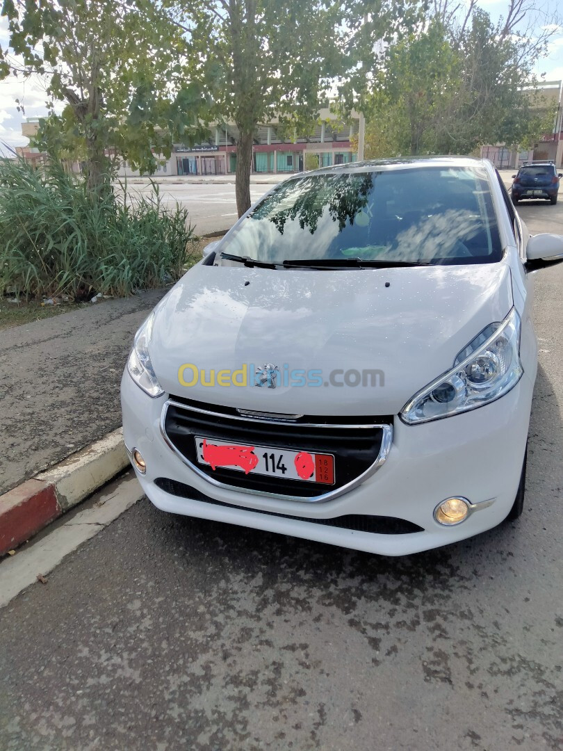 Peugeot 208 2014 Allure