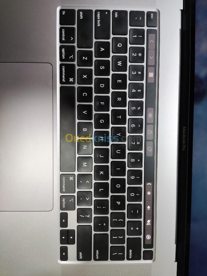 macbook pro 2019, 16 Pouces, 58 cycles, 16gb , 1tb , 60 cycles