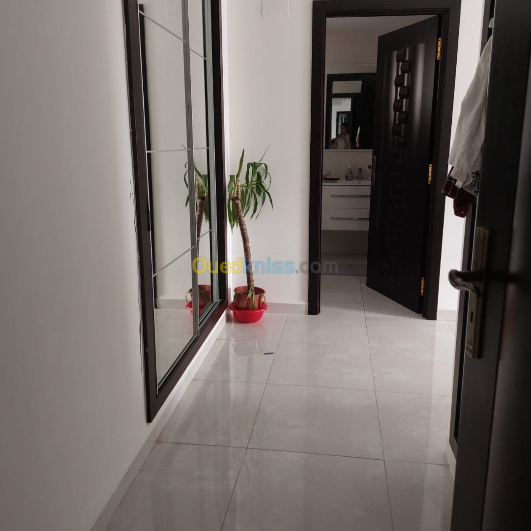 Vente Appartement F4 Alger Cheraga