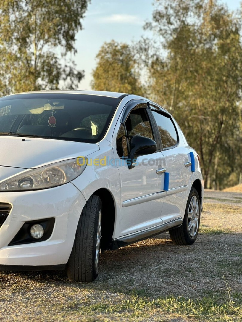 Peugeot 207 2012 