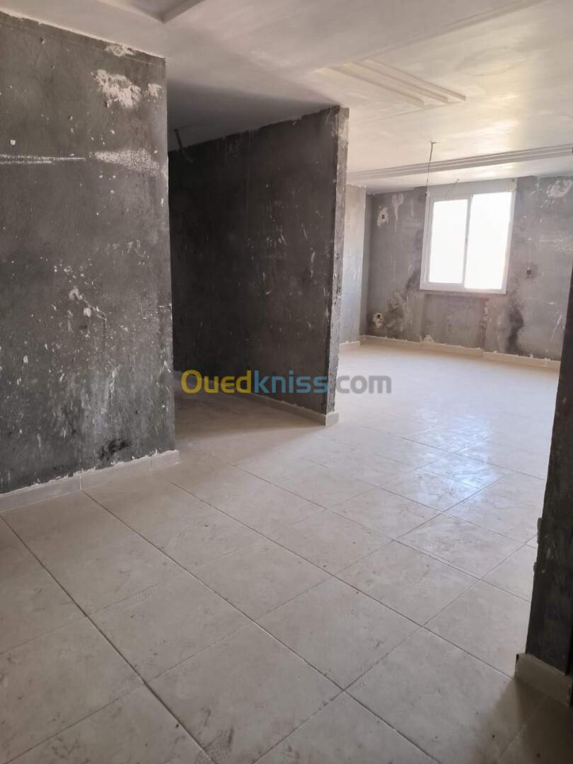 Vente Appartement F3 Alger Ain taya