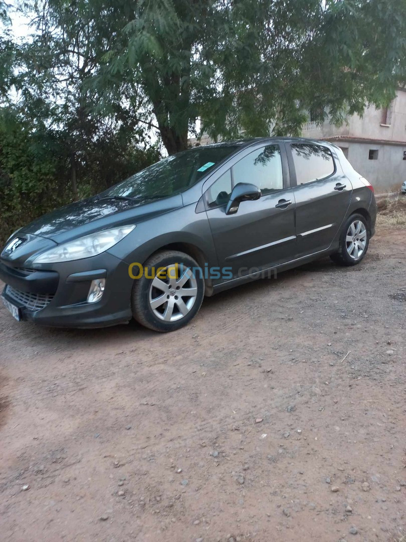 Peugeot 308 2011 308