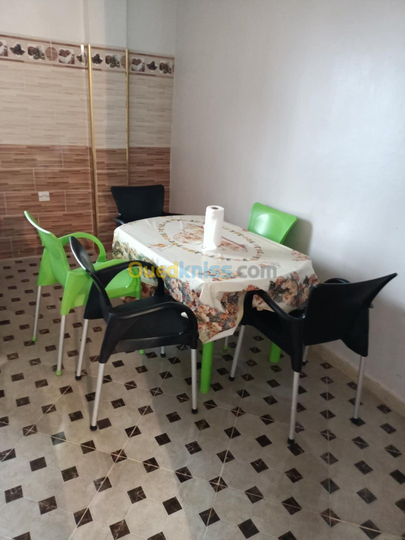 Location vacances Appartement F3 Aïn Témouchent Beni saf