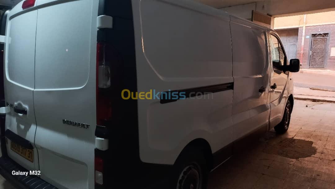 Renault trafic 2 panaux 2017 