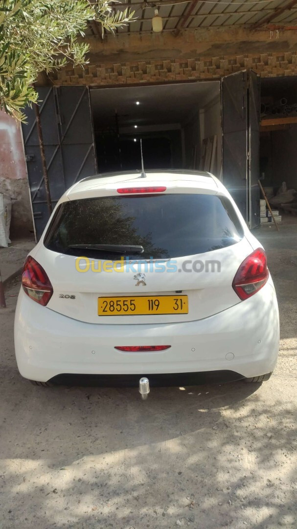 Peugeot 208 2019 Allure Facelift